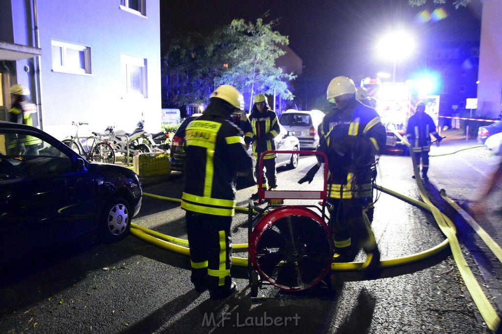 Feuer 2 Y Kellerbrand Koeln Ostheim Ruppinerstr P208.JPG - Miklos Laubert